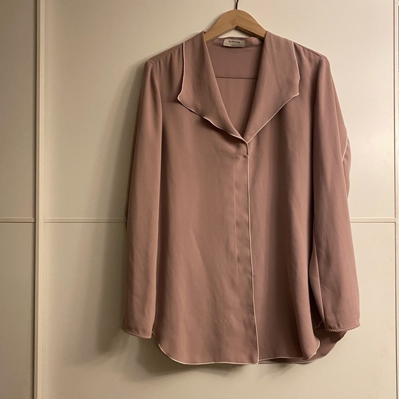 Babaton Rena Blouse - Picture 2 of 6